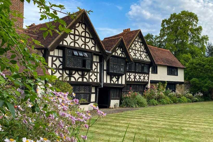 Cottage in Surrey